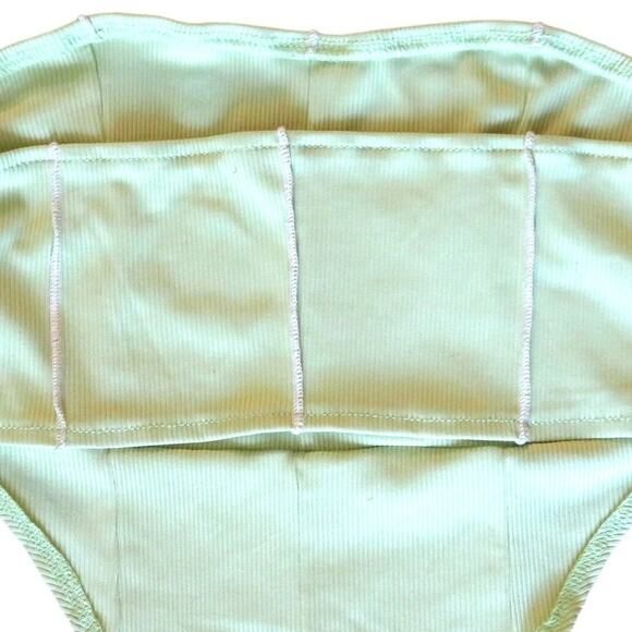 Y2K Strapless Crop Top Size Medium (6) Tube Top Ribbed Stretch Green - Picture 4 of 5